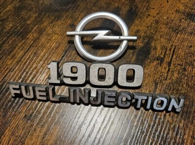 Lote de emblema Opel 1900 - Imagem 1 de 2