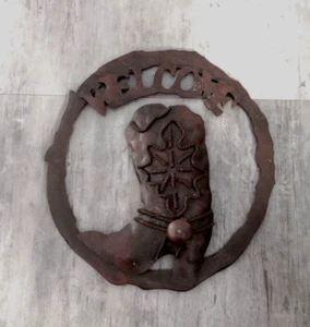Letrero colgante de pared de hierro fundido rústico occidental de bienvenida bota de vaquero - Imagen 1 de 3