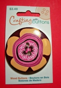 CRAFTING with BUTTONS 1 3/4" WOOD - PERU THEME 1 CARD=1 BUTTON Lot C5 - Picture 1 of 1