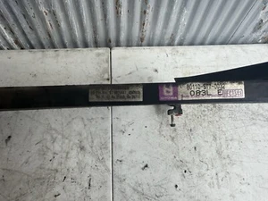 Soporte condensador de CA Acura Integra 1999-2000 - Imagen 1 de 3