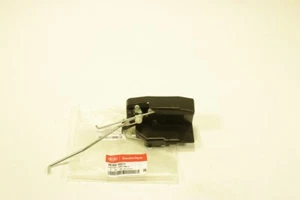 GENUINE BRAND NEW KIA RIO 2000-2002 LATCH ASSY - FRONT DOOR, LH - Picture 1 of 3