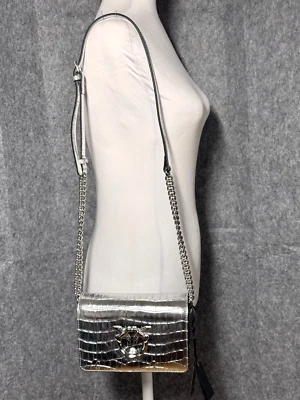 Cartera Bandolera Pinko Love Click Mini Plateada Metálica Estampado de Cocodrilo 100067 Foto 1 de 4