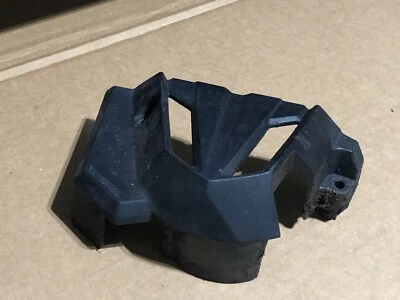 Kawasaki Ninja 300 EX300B 2014 SE cubierta de piñón del motor OEM 14026-0096 017 Foto 1 de 4