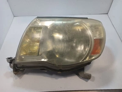 Driver Left Headlight Without Sport Package From 2006 TACOMA 12353428 - Image 1 of 4