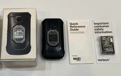 E4811 Lot w/ Extras 4G LTE Verizon Flip Phone Kyocera DuraXV Extreme - Image 1 of 4