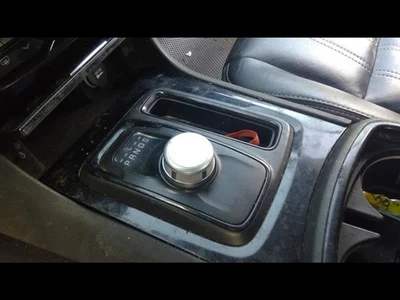 300       2019 Transmission Shift 599228 - Image 1 of 4