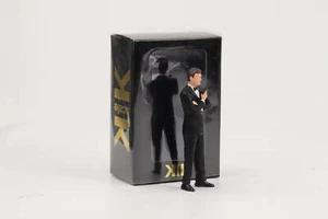 1:18 KK Scale Figure Like James 007 Movie Resin Figures Diorama - Picture 1 of 5
