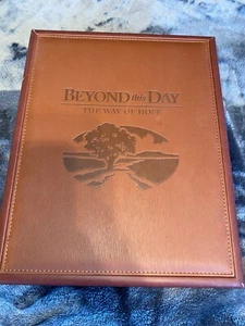 BEYOND THIS DAY THE WAY OF HOPE TRAUERBUCH - Bild 1 von 12