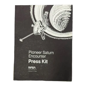 RARE NASA PIONEER SATURN ENCOUNTER PRESS KIT AUGUST 1979 VINTAGE 77 PAGES - Picture 1 of 4
