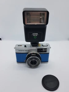 Olympus Trip 35 Film Camera w/ Zuiko 40mm f/2.8 Lens - Blue Leather and Flash - Picture 1 of 8