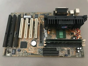 Scheda Madre Asus P2B tre x ISA 16bit - Foto 1 di 7