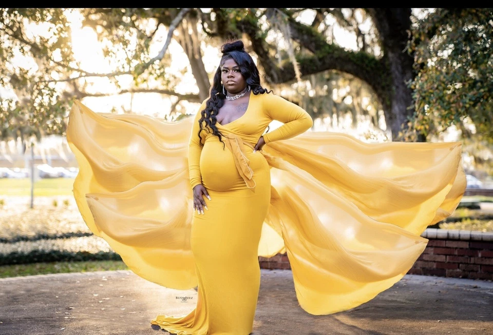 maternity dress photography With Dress Tulle - Image 1 of 1