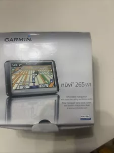 Garmin nüvi 265T GPS Navi gator System GPS Unit and accessories  - Picture 1 of 6