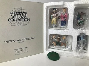Department 56 Nicholas Nickelby 4-teiliges Set Heritage 5929-3 NICHT MEHR PRODUZIERT NEU - Bild 1 von 11