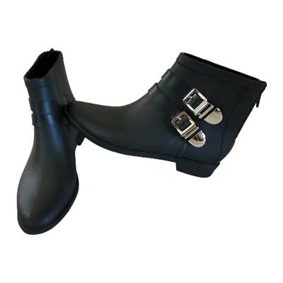 Botas de jardín de lluvia Vince Camuto para mujer negras con cremallera trasera de goma 7 Foto 1 de 4