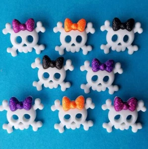 Craft Buttons GLITTER GIRL SKULLS Halloween White Crossbones Bows Dress It Up - Picture 1 of 2