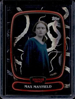 2025 Topps High Tek Stranger Things Max Mayfield Vines Pattern 2 #42 - Image 1 of 2