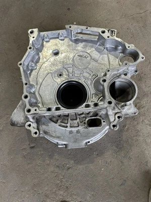 корпус колокола коробки передач 2008 UD 2000 J08E-TE - Изображение 1 из 4