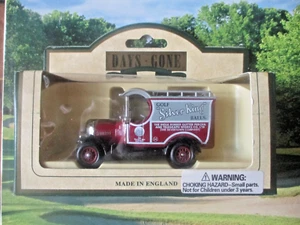 vtg - SILVER KING GOLF BALLS - Days Gone Truck by Lledo - Made in England - Picture 1 of 4