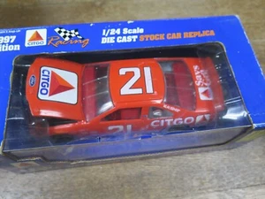 Racing Champions 1997 Michael Waltrip #21 CITGO•CITGO/Wood Brothers Racing 1:24 - Picture 1 of 7