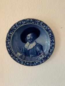 Delfter Teller " Der fröhliche Trinker " - Bild 1 von 2