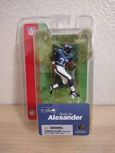 2004 McFarlane Shaun Alexander Seattle Seahawks 2.5" Mini Figurine NEW Box Wear - Picture 1 of 4