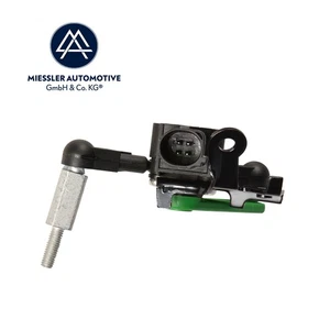 AUDI A8 (4H_) Niveausensor Luftfederung Vorderachse links 4H0941285G - Bild 1 von 2