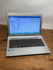 Samsung Q330 Laptop, i3-370M, 2GB RAM FAULTY BATTERY NO HDD NO CHARGER - Picture 1 of 12