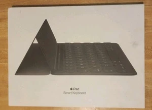 NEW - Apple Smart Keyboard iPad Pro 10.5"/ iPad 7 8 9/Air 3rd Gen A1829 - NEW - Afbeelding 1 van 5