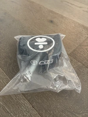 LAB OZ.1 Putter Headcover