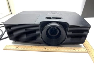 Dell P318S DLP Projector With VGA & Power Cables 800x600 HDMI Input Black C90 - Picture 1 of 8