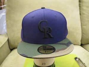 New Era Colo Rockies Sombrero Ajustado Púrpura, Woodland M81 Camuflaje Bill, Logotipo Negro 7 5/8 - Imagen 1 de 11