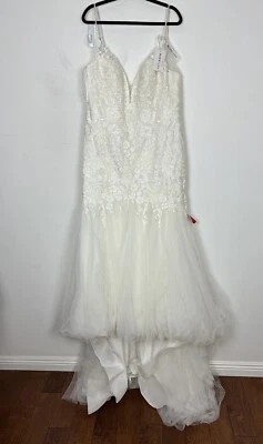 Vestido de Tul Falda Avery Austin Imani de Encaje en V Sirena Boda Marfil Talla 20 Foto 1 de 4