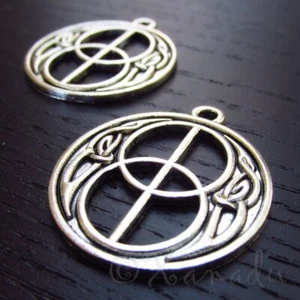 Celtic Knot Charms 30mm Antiqued Silver Plated Pendants C3790 - 5, 10 Or 20PCs - Imagen 1 de 3