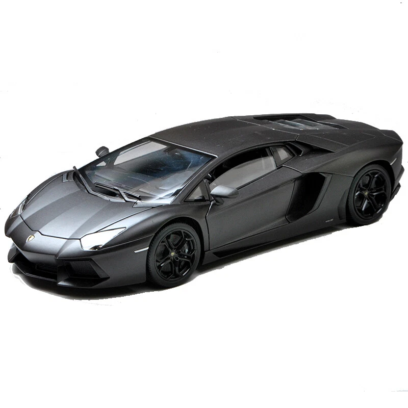 Welly 1:18 Lamborghini Aventador LP700-4 Racing Diecast Model Car Matte Black - Image 1 of 4
