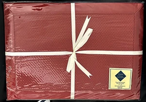 Set of 4 Burgundy Deep Red Benson Mills Prego Waffle Placemats 13 x 18" - Picture 1 of 7