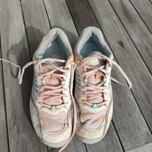 Adidas Tennisschuhe, Turnschuhe | Gr. 38,5 - Bild 1 von 3