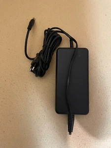 Sony Netzteil für Laptop Vaio und andere PCGA -AC19V7 19,5V - Afbeelding 1 van 2