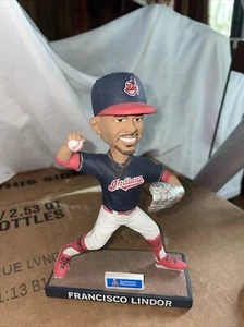 Francisco Lindor Platinum Handschuh Cleveland Indianer Wackelkopf - Bild 1 von 5