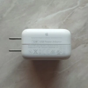 Original Original Apple iPad 4. Gen - 12W USB Power Adapter Ladegerät (A1401) Gebraucht - Bild 1 von 6