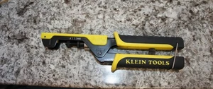 Klein Tools Crimpatrice coassiale a portata estesa VDV211-100 usata poco - Foto 1 di 5