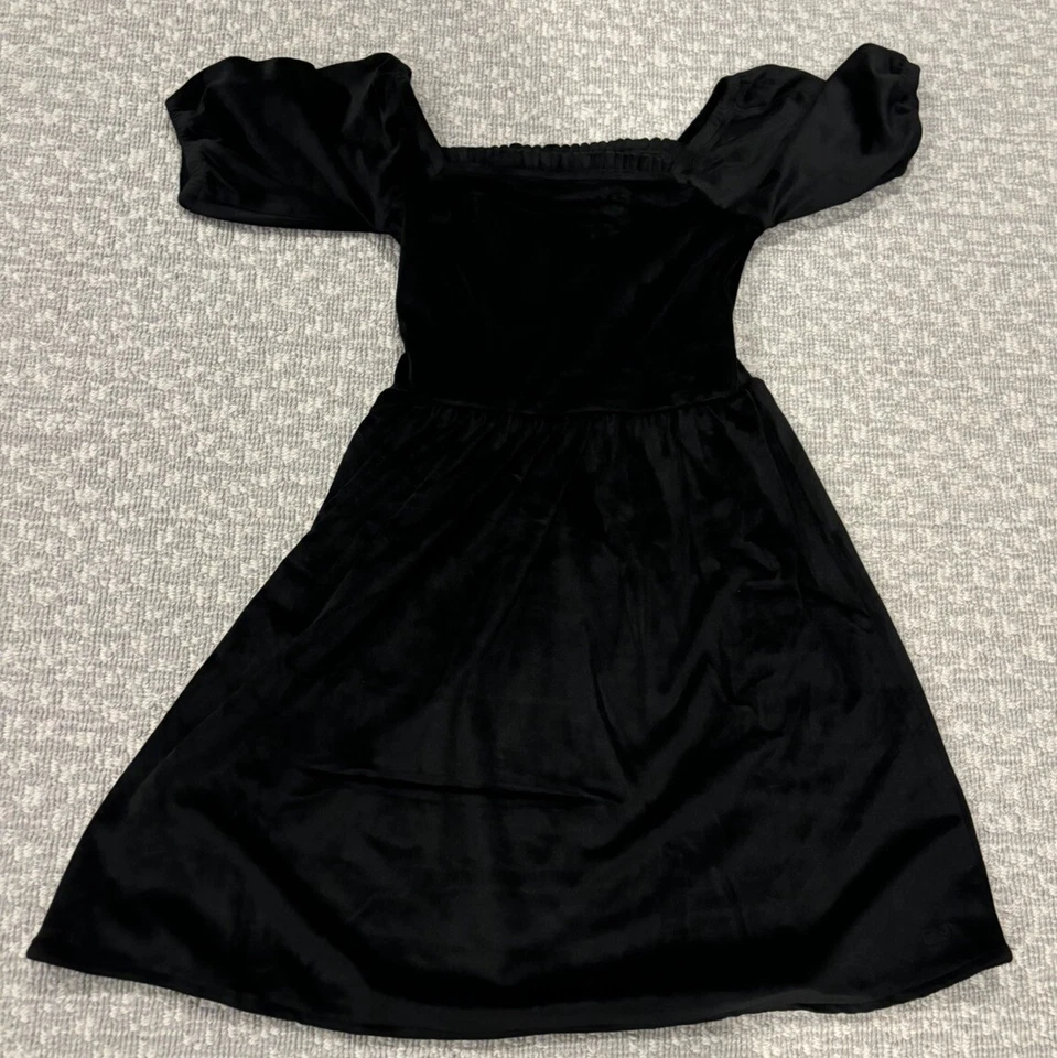 Vestido preto novo com etiquetas vinhedo vinhas meninas malha fumê veludo tamanho P - Imagem 1 de 4