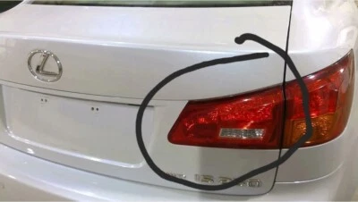 Оригинальный задний правосторонний внутренний задний фонарь для Infiniti M35 M45 2006–2010 годов выпуска - Изображение 1 из 3