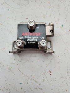 💥 Antronix 2 Way Splitter CMC2002U 1 Female In To 2 Females Out Coaxial Cable - Picture 1 of 10