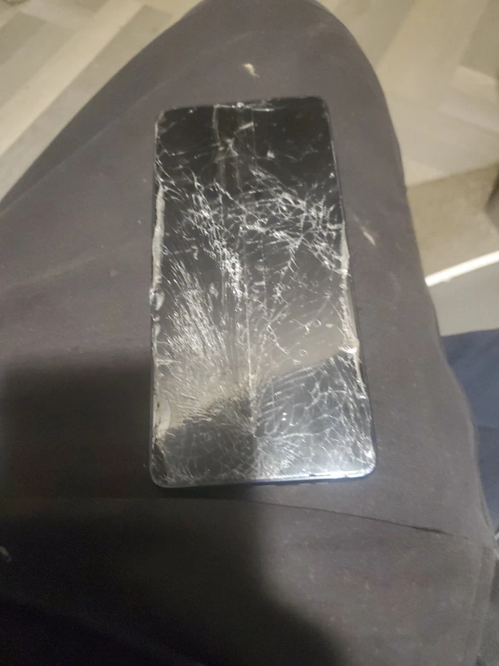 Motorola Flip Phone L22DB Cellular Engineering Sample - Image 1 of 1