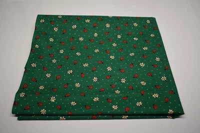 FAYE LIVERMAN BURGOS tela de algodón verde MARCUS BROTHERS ladybugs margaritas 35x45 Foto 1 de 3