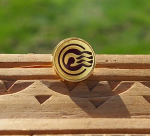 Pinback de solapa de metal y esmalte Princess Cruises Logo Ship Line 3/4" - Imagen 1 de 3