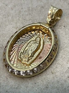 ELEGANT 10K Tricolor Gold White CZ VIRGIN MARY CHRISTIAN CATHOLIC Charm Pendant - Picture 1 of 17