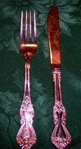 Reed & Barton 18/10 Heritage Mint China Knife & Fork - Picture 1 of 1