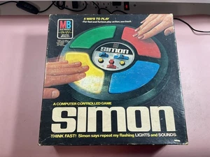 Milton Bradley Simon Game 1978 Vintage Works Perfect - Picture 1 of 9